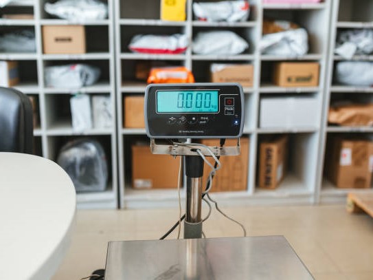 Rechargeable vs Battery‑Powered Handheld Scales: Which Is Better?