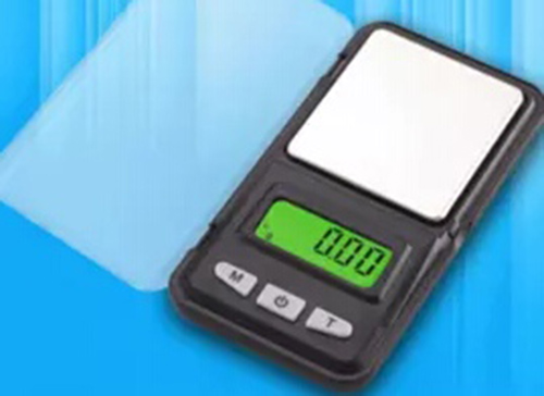 17- pocket scale