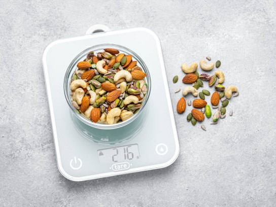Portable Kitchen Scales for Chefs Who Need Speed and Accuracy